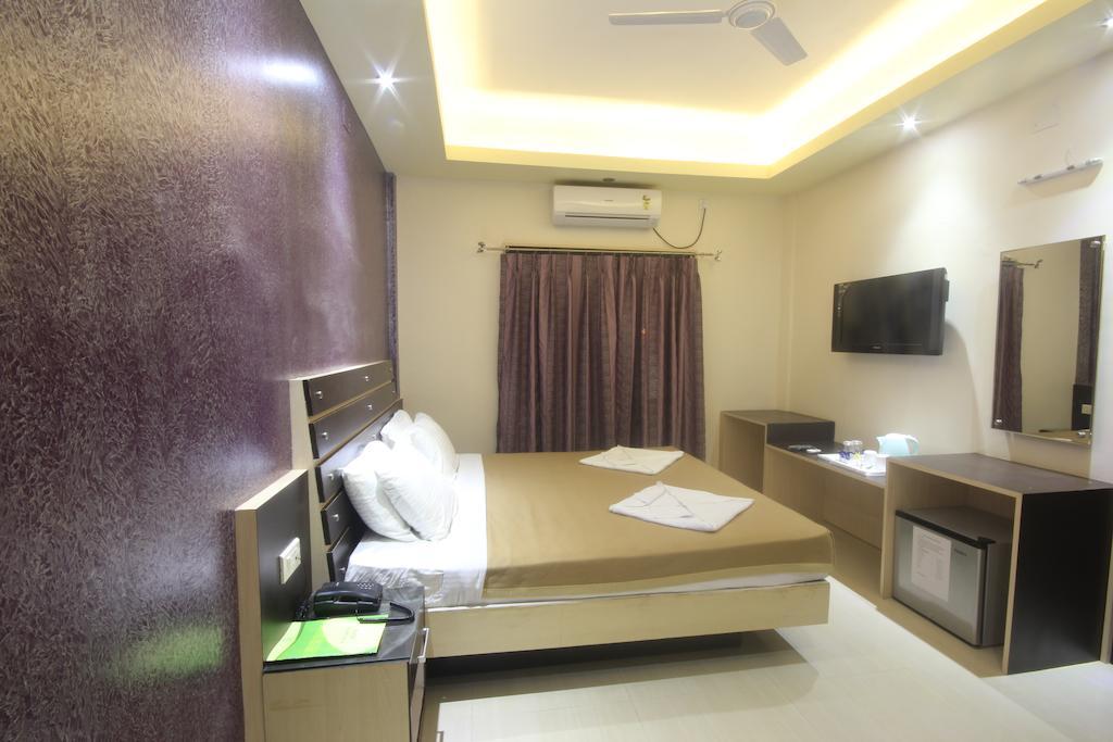 Urmee Hotel Bhubaneswar Eksteriør billede